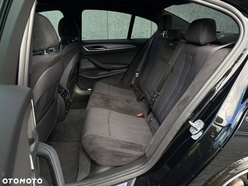 BMW Seria 5 530i xDrive M Sport sport - 8
