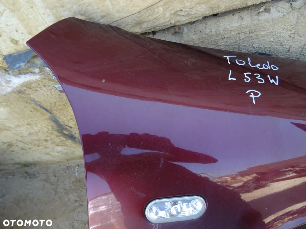 Błotnik prawy przód Seat Toledo II / Leon I LS3W - 7