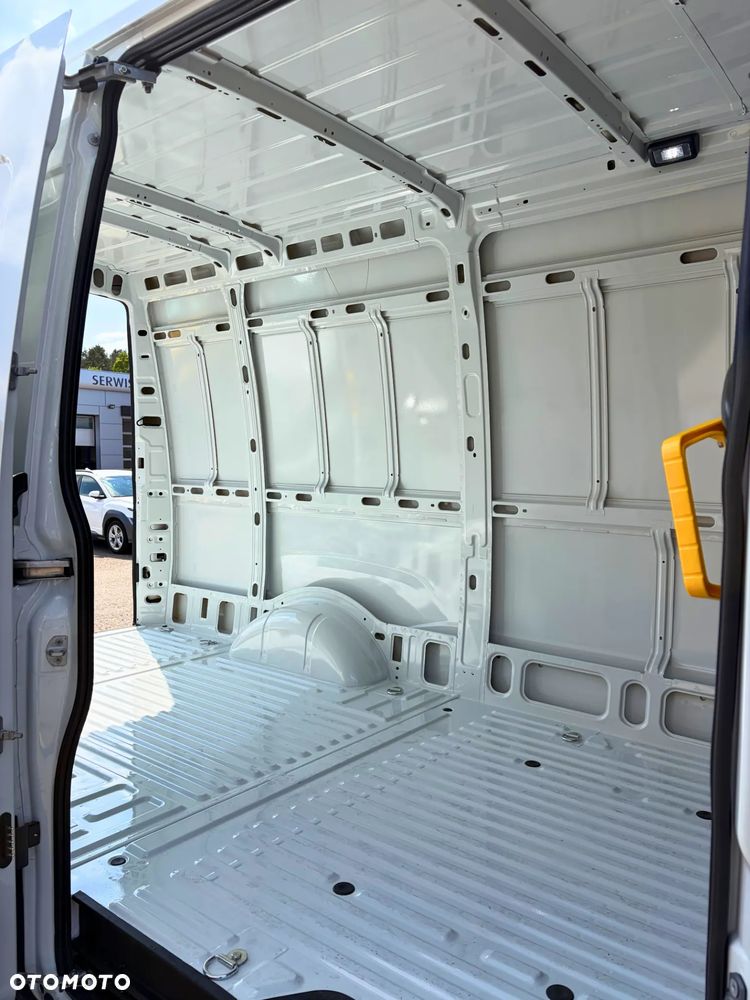 Iveco Daily 35S16B V - 16