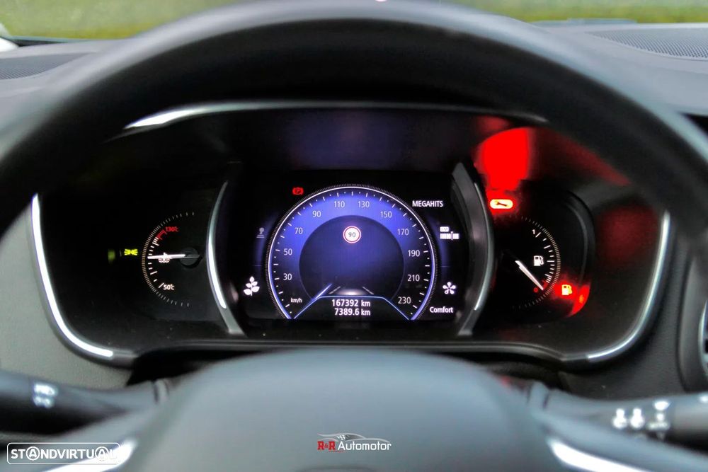 Renault Mégane 1.5 Blue dCi Intens - 17