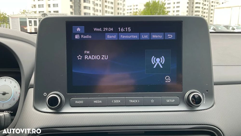 Hyundai KONA - 21