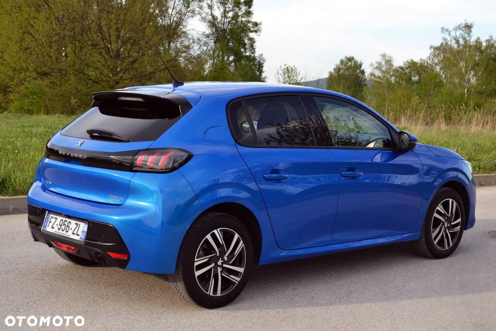 Peugeot 208 - 7