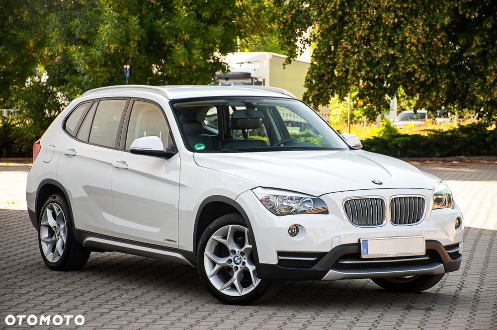 BMW X1 xDrive18d xLine - 16