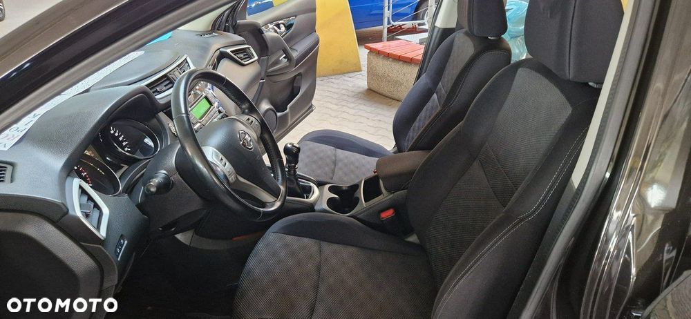 Nissan Qashqai - 16