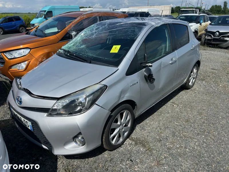 Toyota Yaris - 2