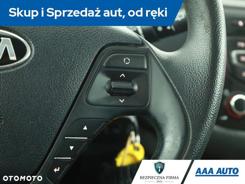 Kia Ceed - 15