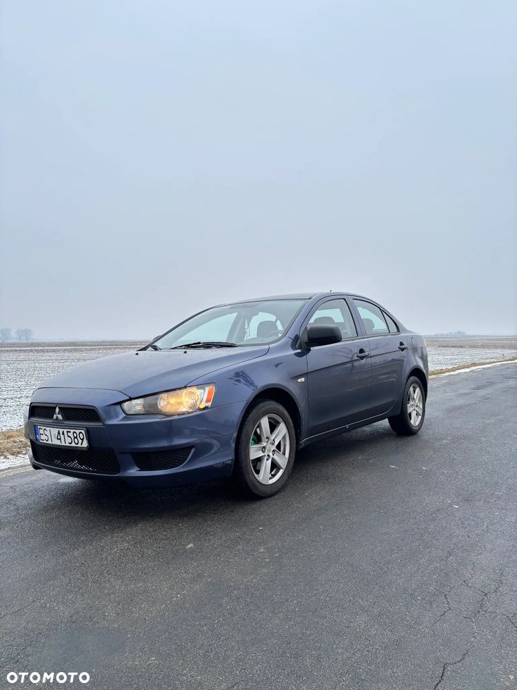 Mitsubishi Lancer 1.8 Invite - 1