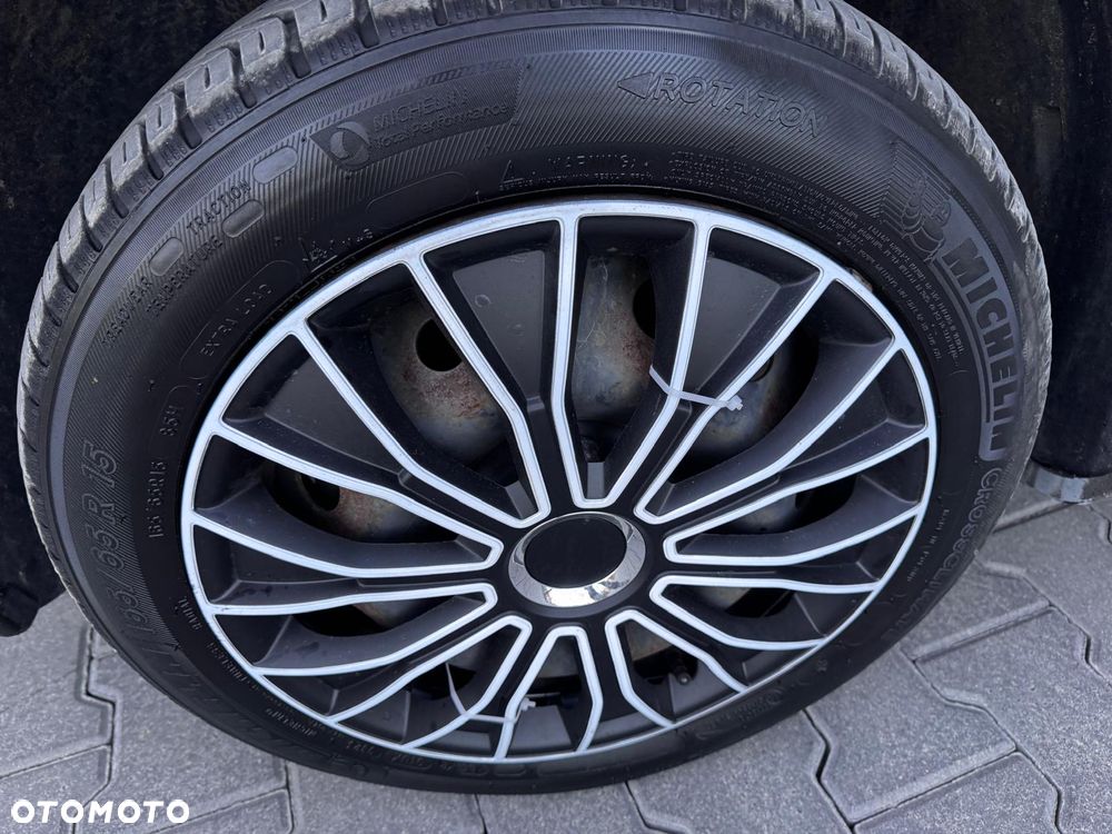 Renault Clio - 10