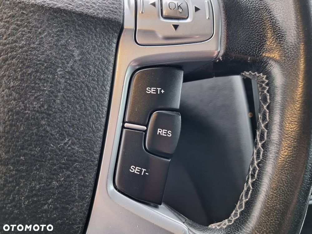 Ford S-Max 2.0 TDCi DPF Titanium X - 24