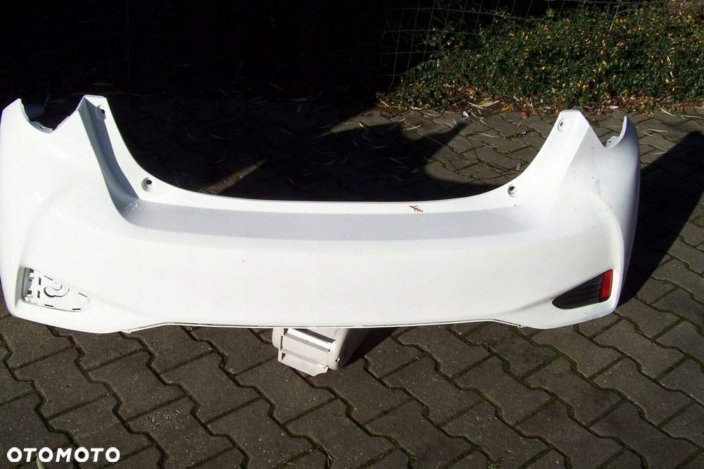 Toyota Yaris III 3 lift zderzak tylny 52159 0D480 - 1