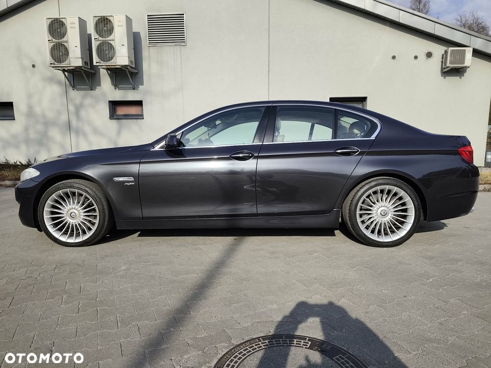 BMW Seria 5 530d xDrive - 2