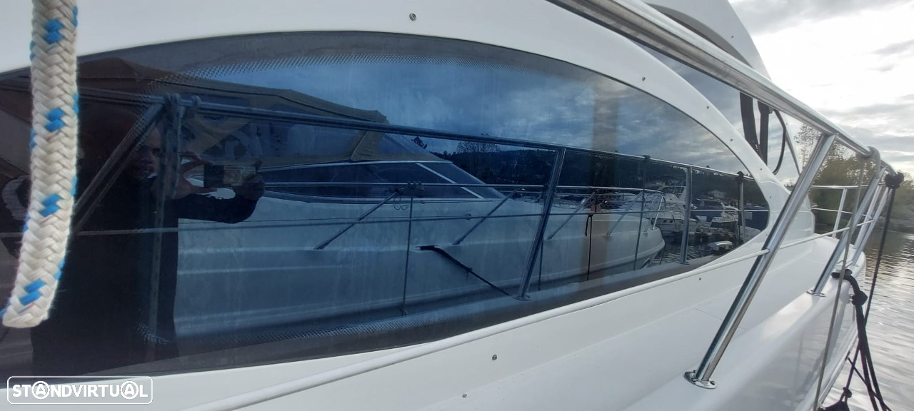 Azimut 42 Flybridge - 11