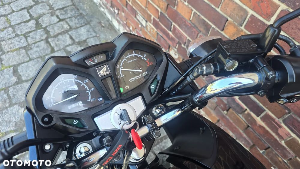 Honda CBF - 14