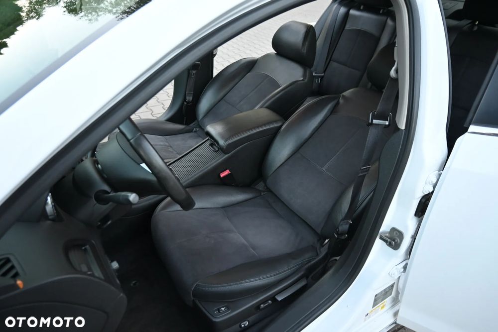 Chevrolet Malibu - 30