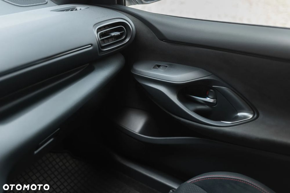 Toyota GR Yaris - 23