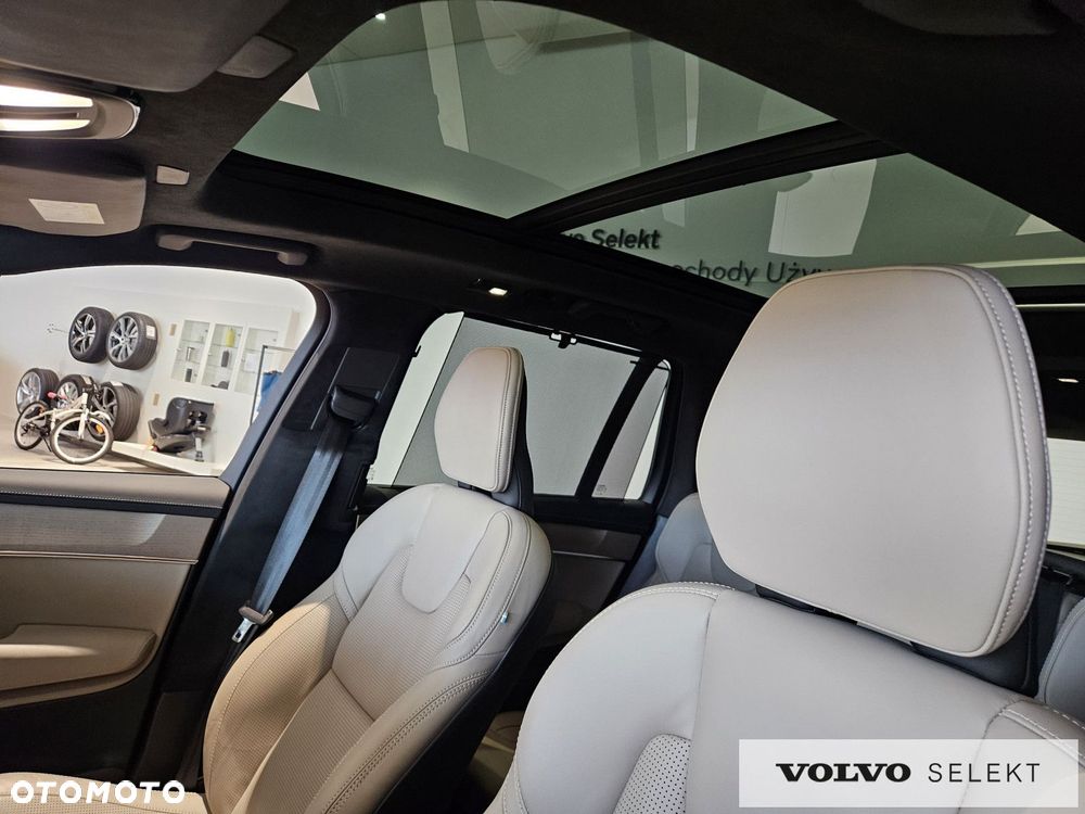 Volvo XC 90 - 15