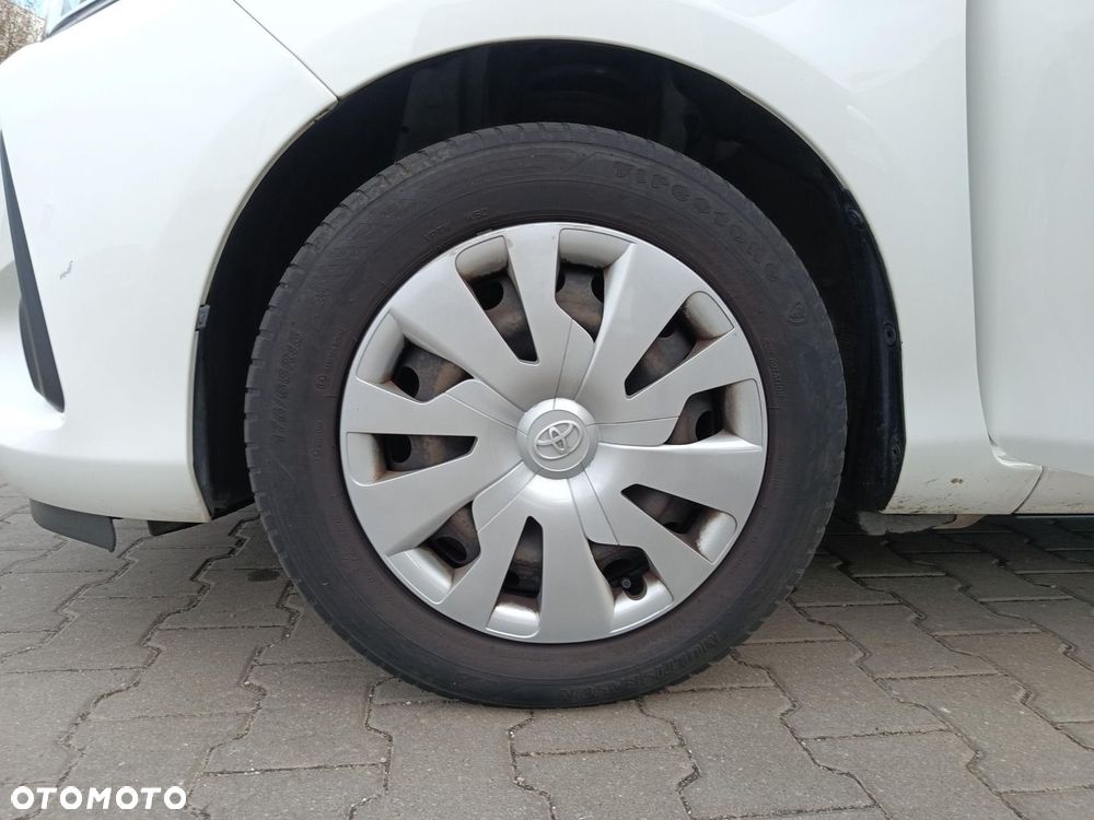Toyota Yaris - 19