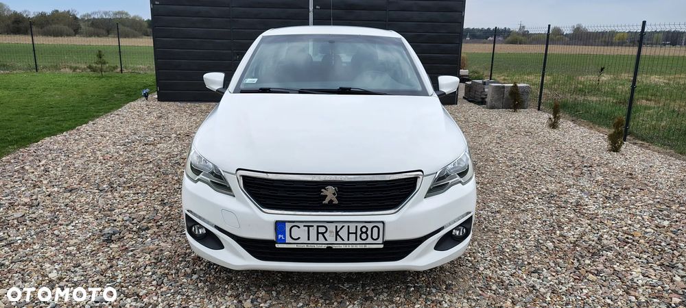 Peugeot 301 - 5