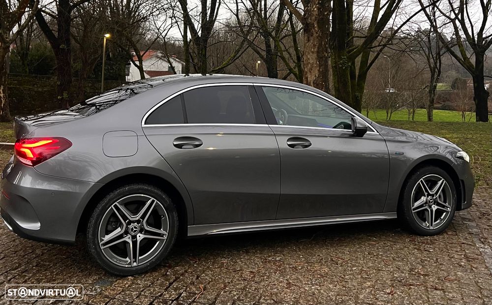 Mercedes-Benz A 250 Limousine e 8G-DCT AMG Line Advanced Plus - 6