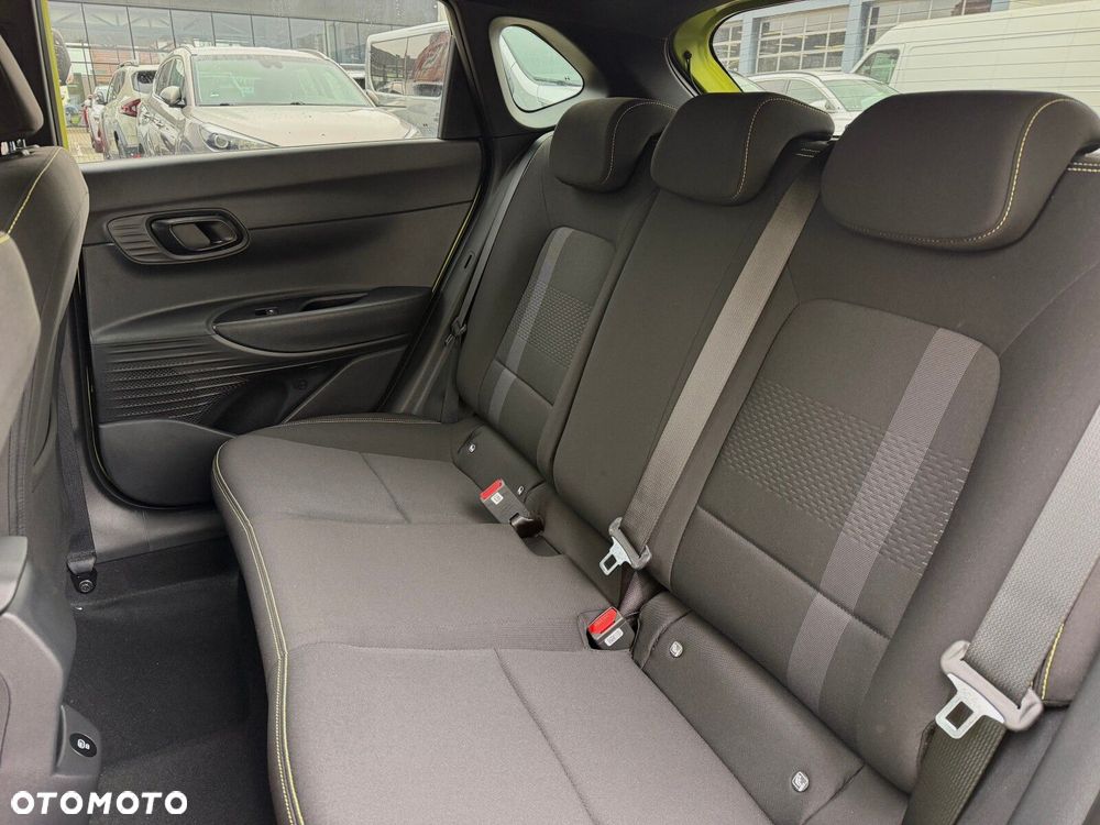 Hyundai i20 - 17