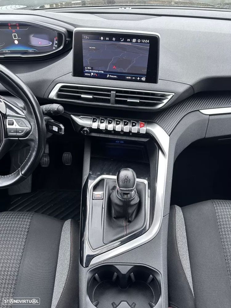 Peugeot 5008 1.2 PureTech Allure Pack - 41