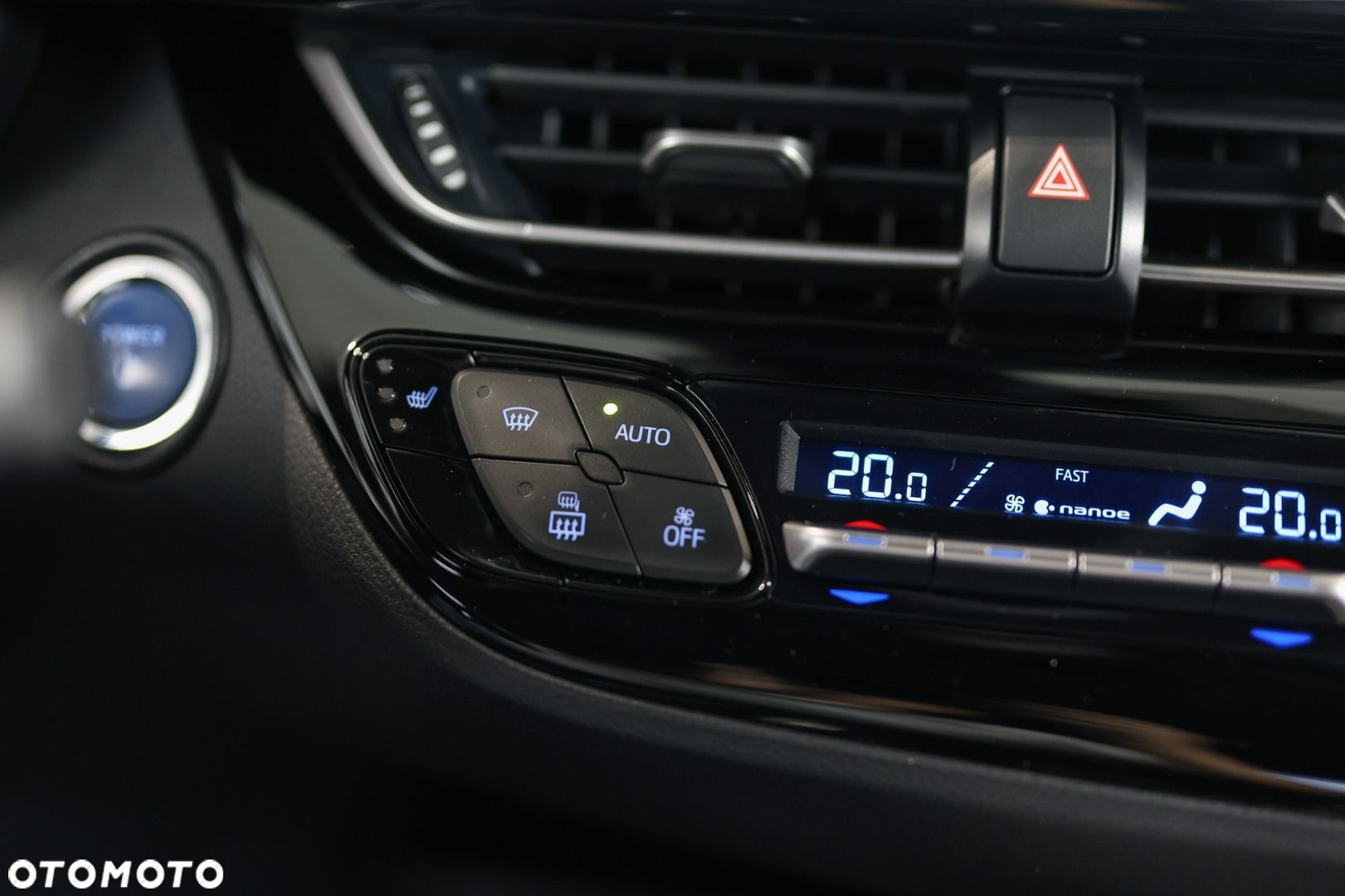 Toyota C-HR - 23