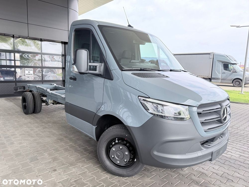 Mercedes-Benz Sprinter 517 cdi długi 4325 mm. - 4