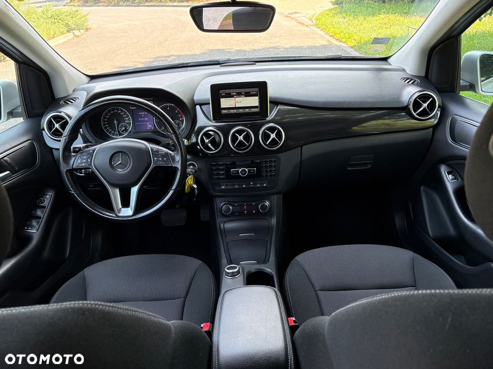 Mercedes-Benz Klasa B 180 d 7G-DCT Edition - 24