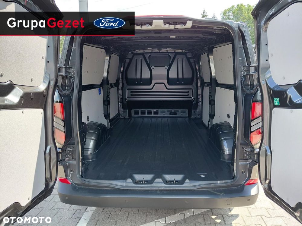 Ford Transit Custom - 8