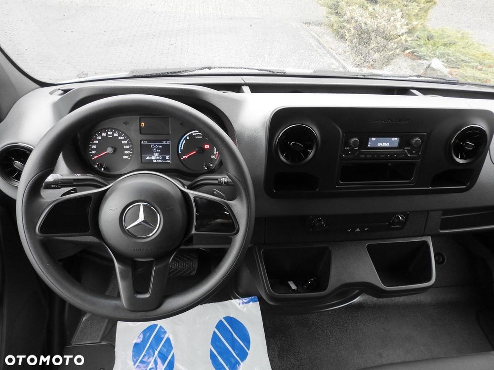 Mercedes-Benz ESPRINTER NOWY ELEKTRYCZNY FURGON AUTOMAT  GWARANCJA  95KM - 26