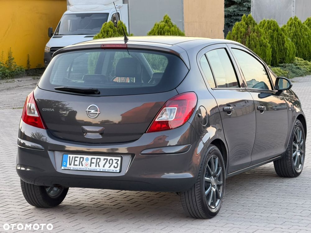 Opel Corsa 1.4 Innovation - 2
