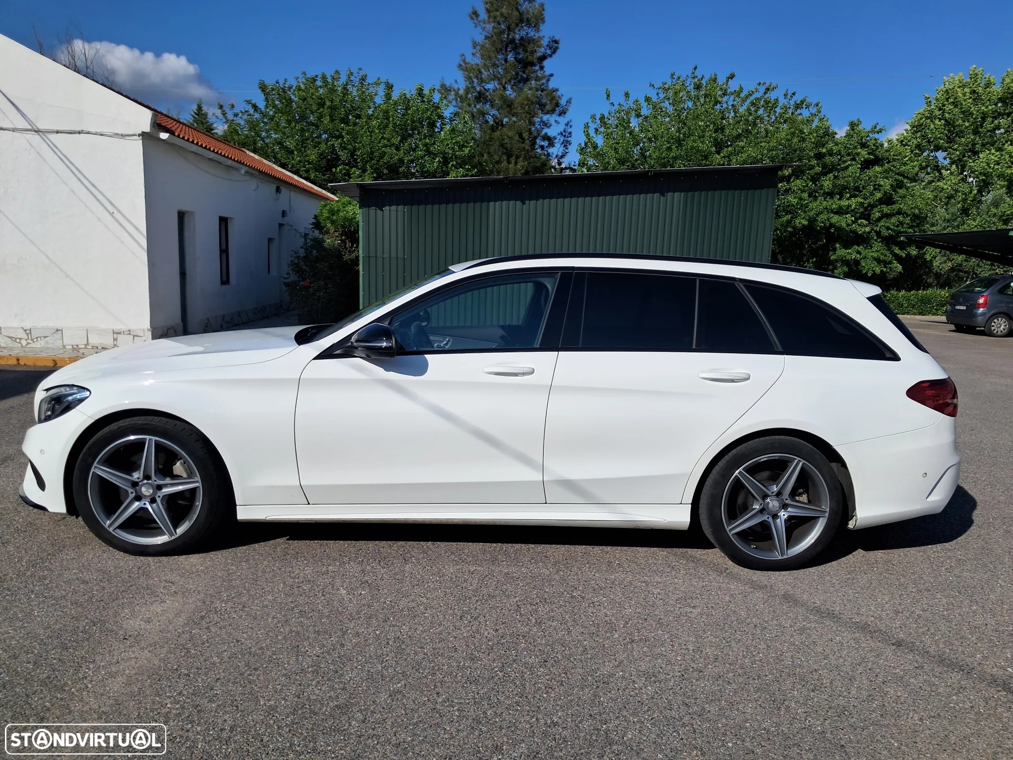 Mercedes-Benz C 300 BlueTEC Hybrid AMG Line - 6