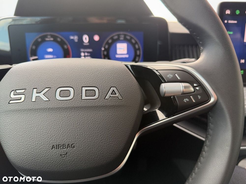Skoda Superb 1.5 TSI mHEV Selection DSG - 19