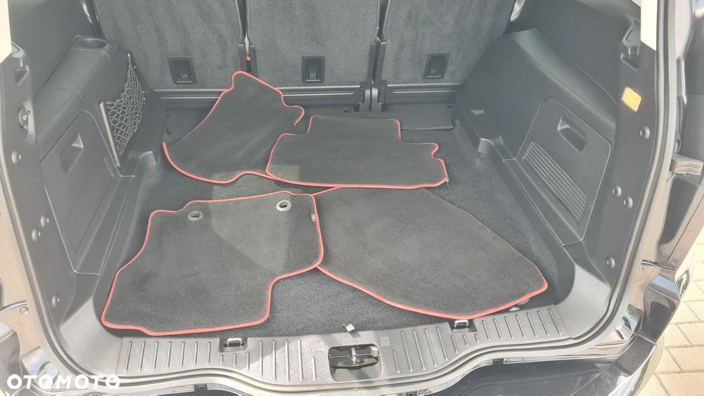 Ford S-Max 2.0 TDCi DPF Titanium - 19