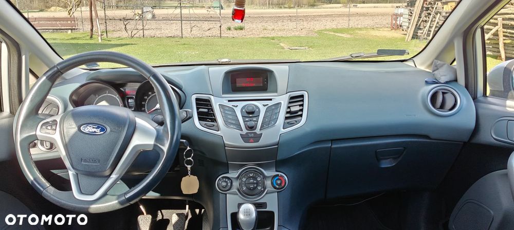 Ford Fiesta 1.6 TDCi DPF Gold X (SVP) - 6