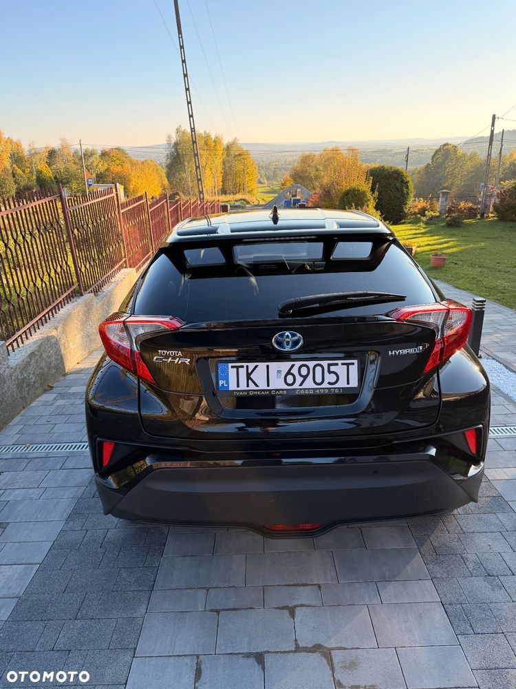 Toyota C-HR - 12