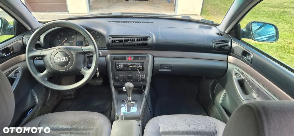 Audi A4 Limousine - 24