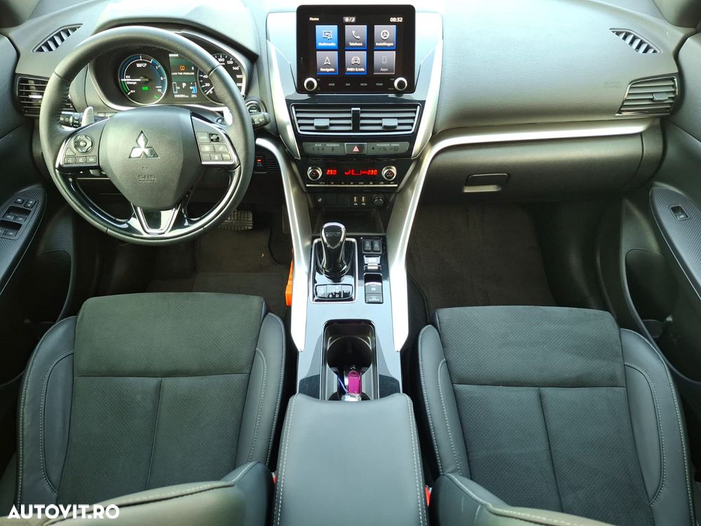 Mitsubishi Eclipse-Cross - 17