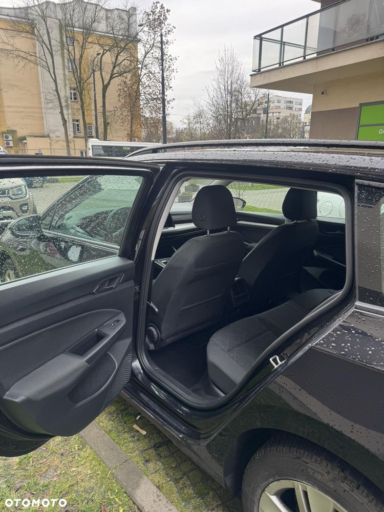 Volkswagen Golf Variant 2.0 TDI SCR DSG Life - 20