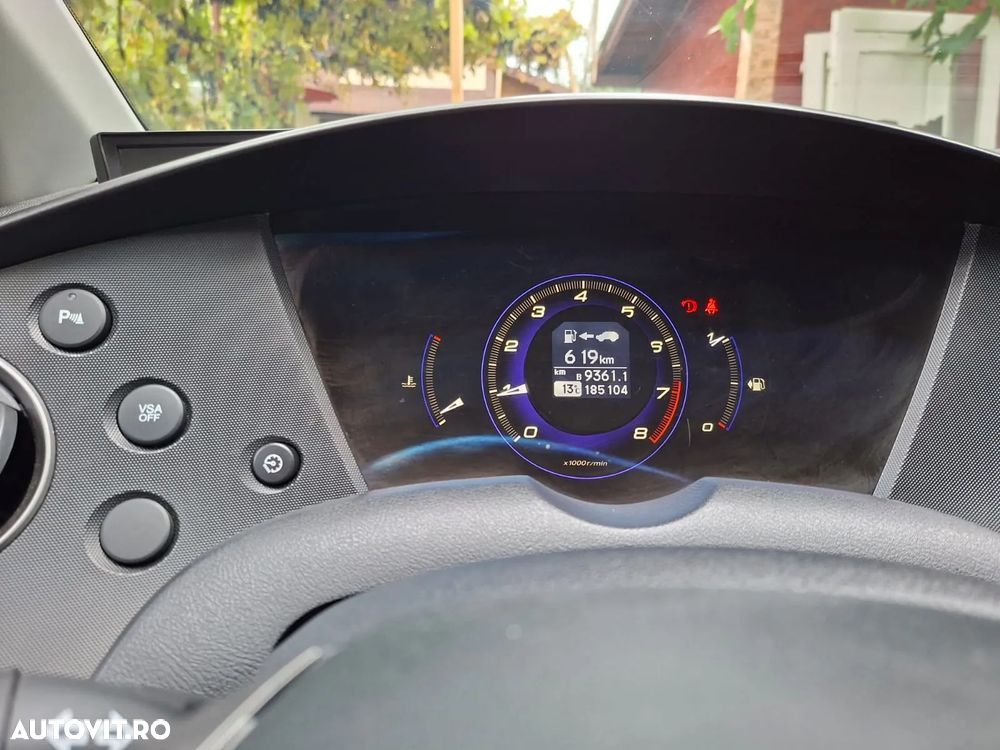 Honda Civic 1.8i-VTEC Sport - 16