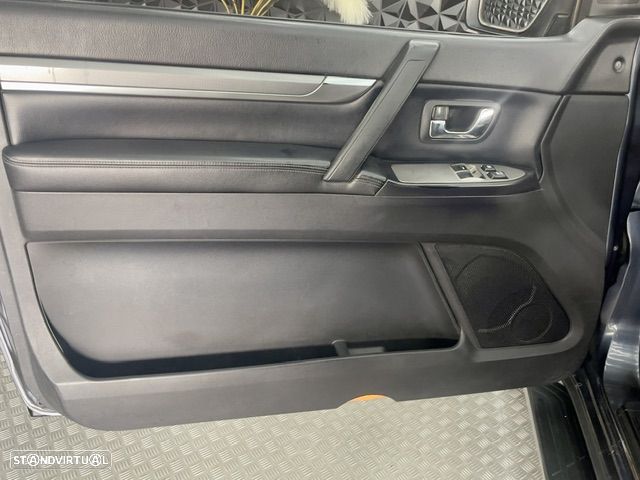 Mitsubishi Pajero 3.2 DI-D Instyle CA FPF - 25