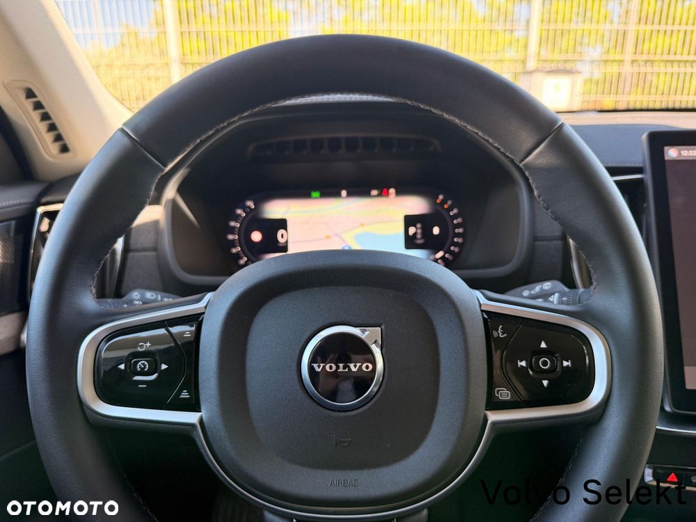 Volvo XC 90 - 19