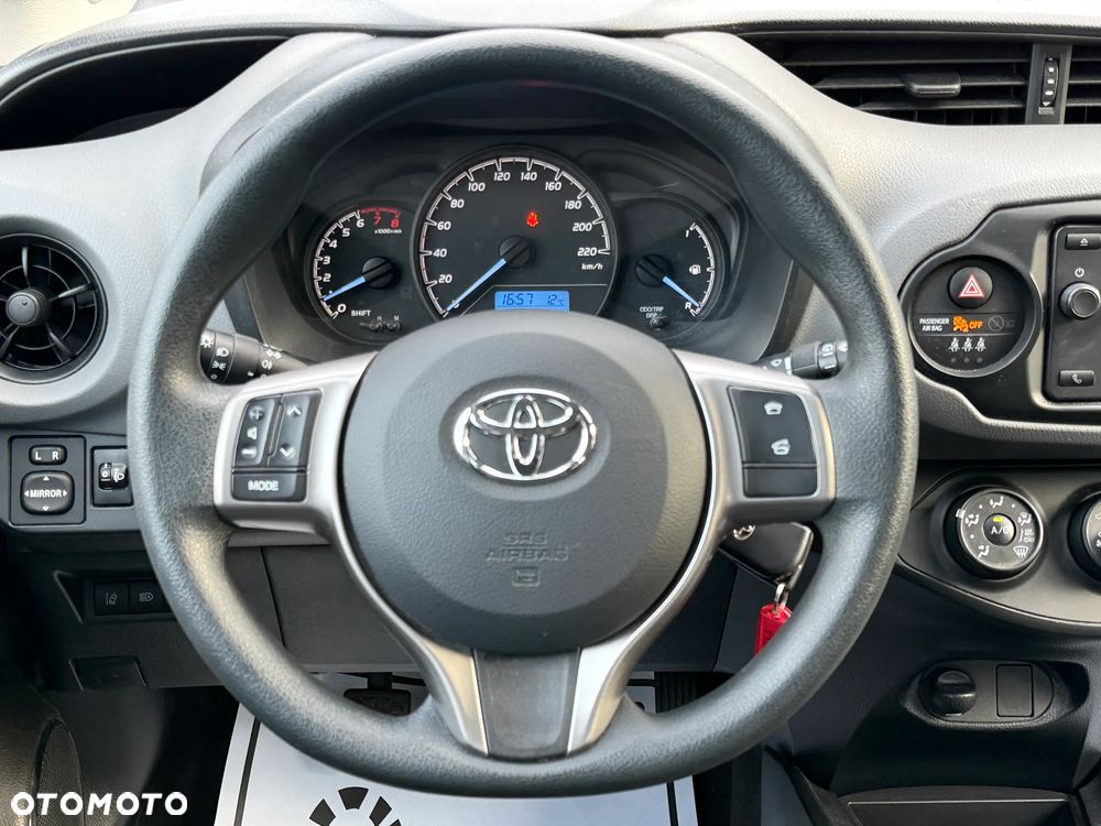 Toyota Yaris 1.0 Active - 3