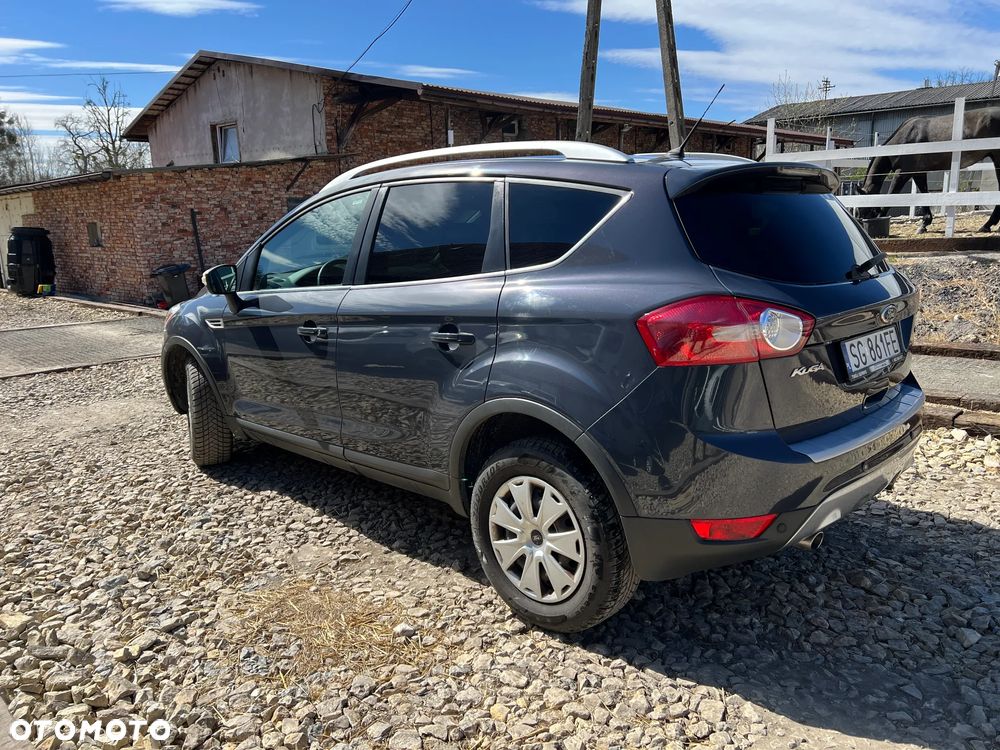 Ford Kuga 2.0 TDCi Titanium - 4