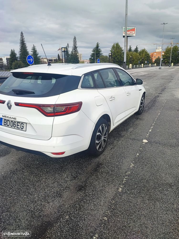 Renault Mégane Sport Tourer BLUE dCi 115 LIMITED - 3