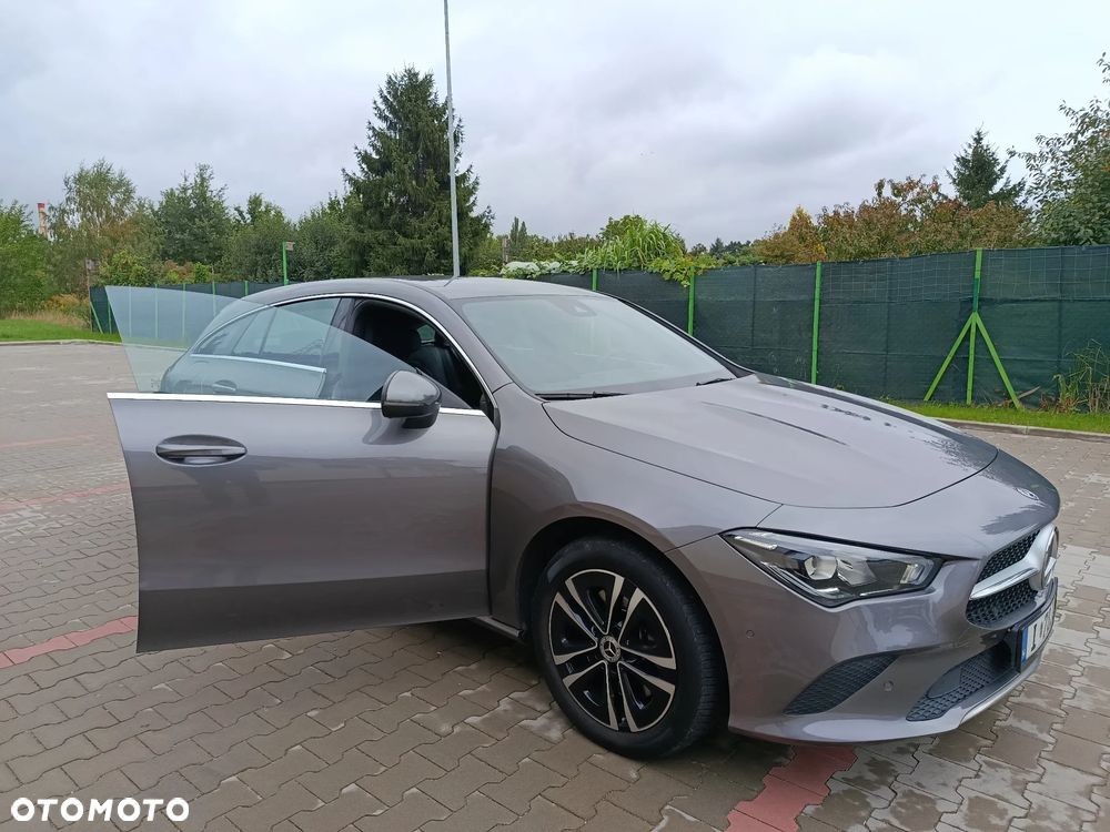 Mercedes-Benz CLA - 12