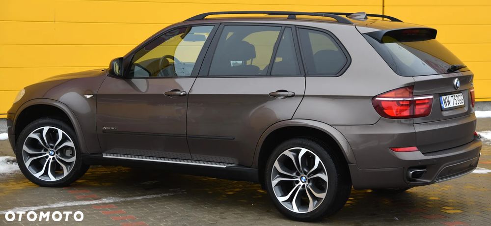 BMW X5 xDrive50i Edition Exclusive - 11