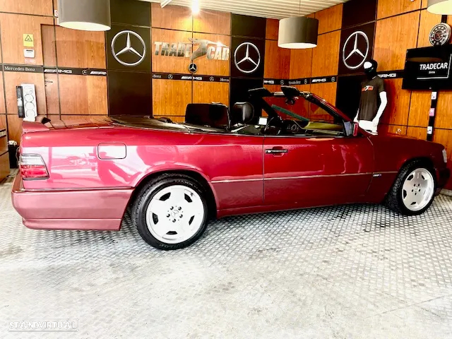 Mercedes-Benz 300 - 34