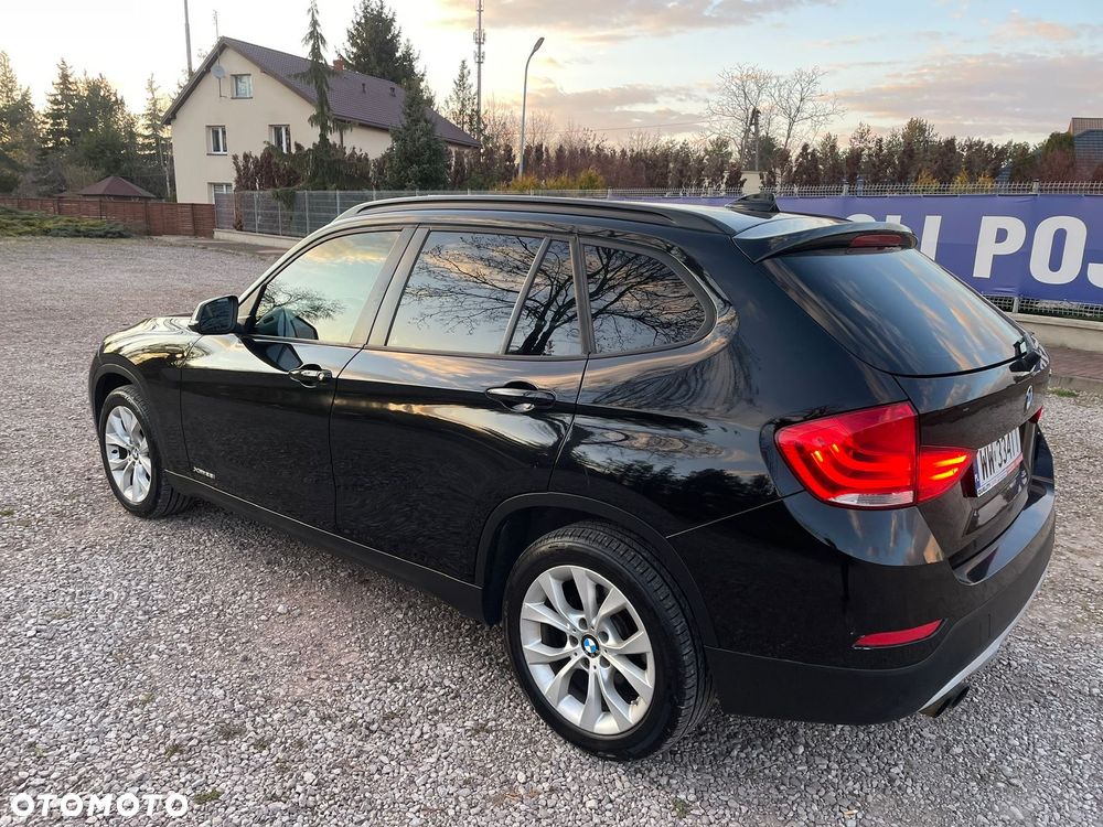 BMW X1 xDrive28i Sport Line - 6