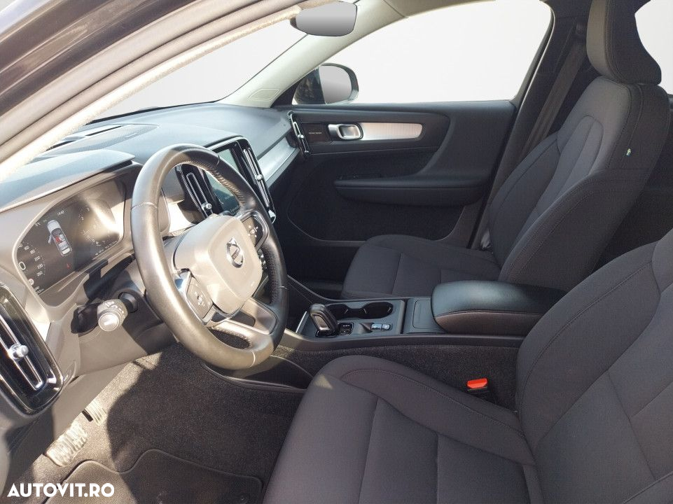 Volvo XC 40 - 9
